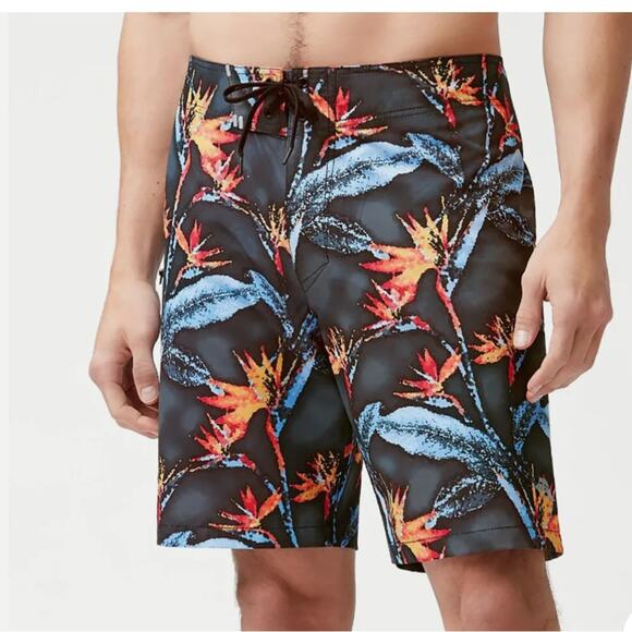 Tommy Bahama Men's Black North Shore Pixel in Paradise 9" Board Shorts size 32 - Picture 2 of 9